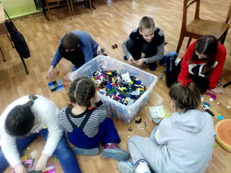 �LEGO� ������ �� ��������������� �� ������� LEGO